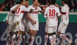 11月06日 德甲第10轮 海登海姆vs斯图加特,德甲第10轮激战正酣”