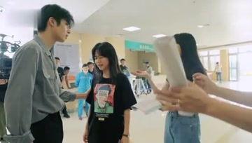 娱乐吃瓜小木